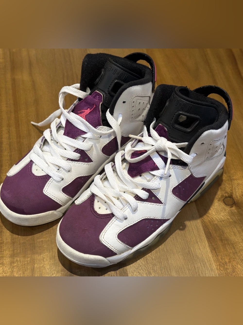 Nike Air Jordan 6 Retro Grape (GS) Size 5 Youth